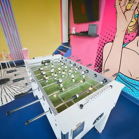 Popart Insolite Jacuzzi,sauna & Parking Free *