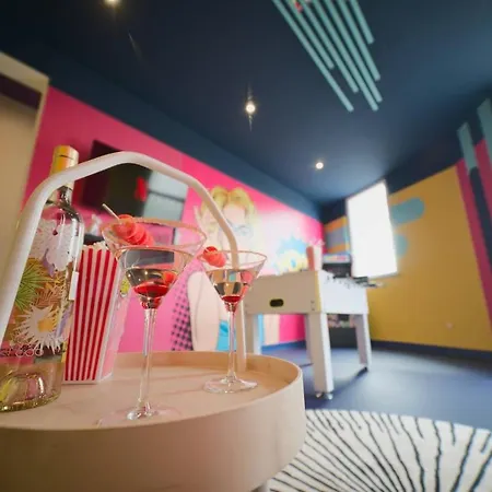 Popart Insolite Jacuzzi,sauna & Parking Free *